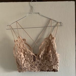 NWT. Free People Tan Lace Bralette